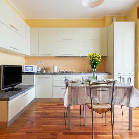 Savona District Terrace Flat Lejlighed Milano Eksteriør billede