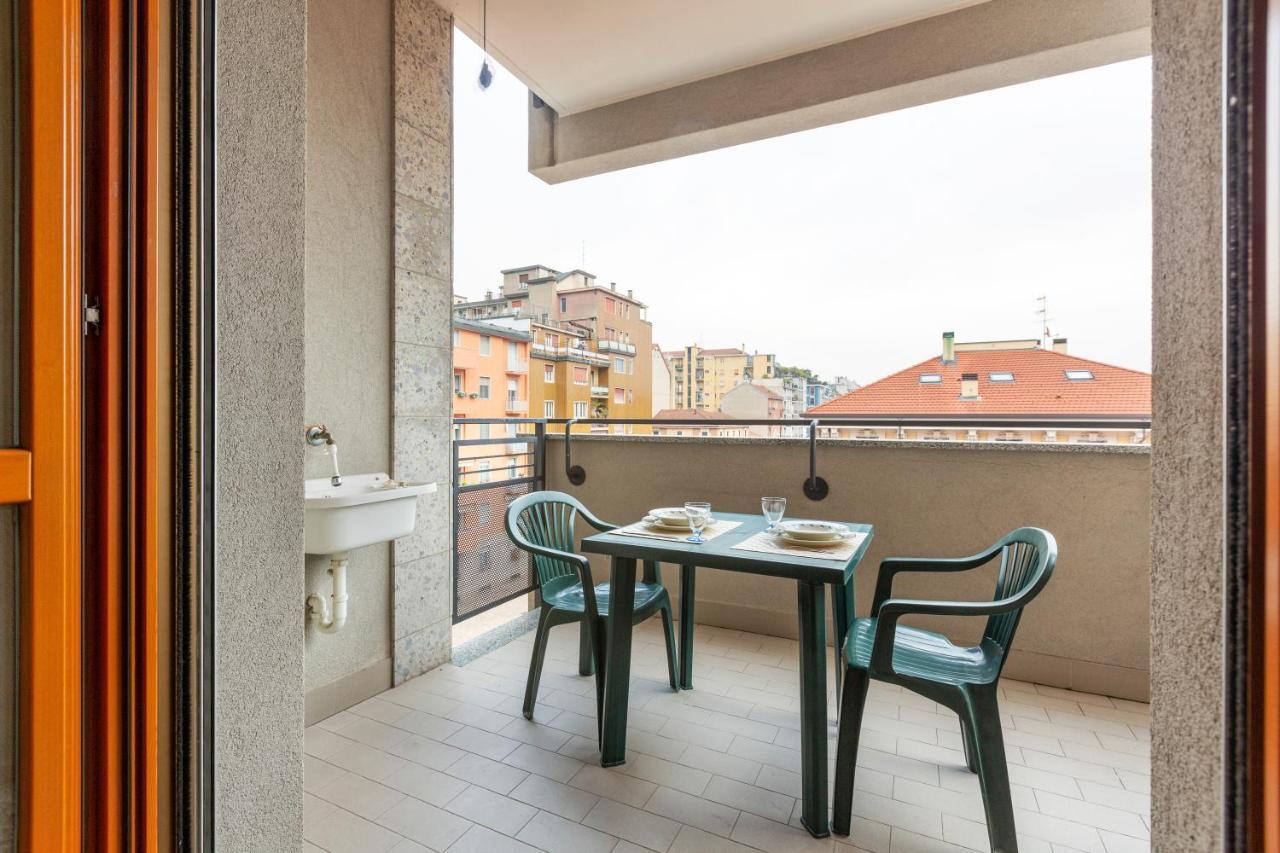 Savona District Terrace Flat Lejlighed Milano Eksteriør billede